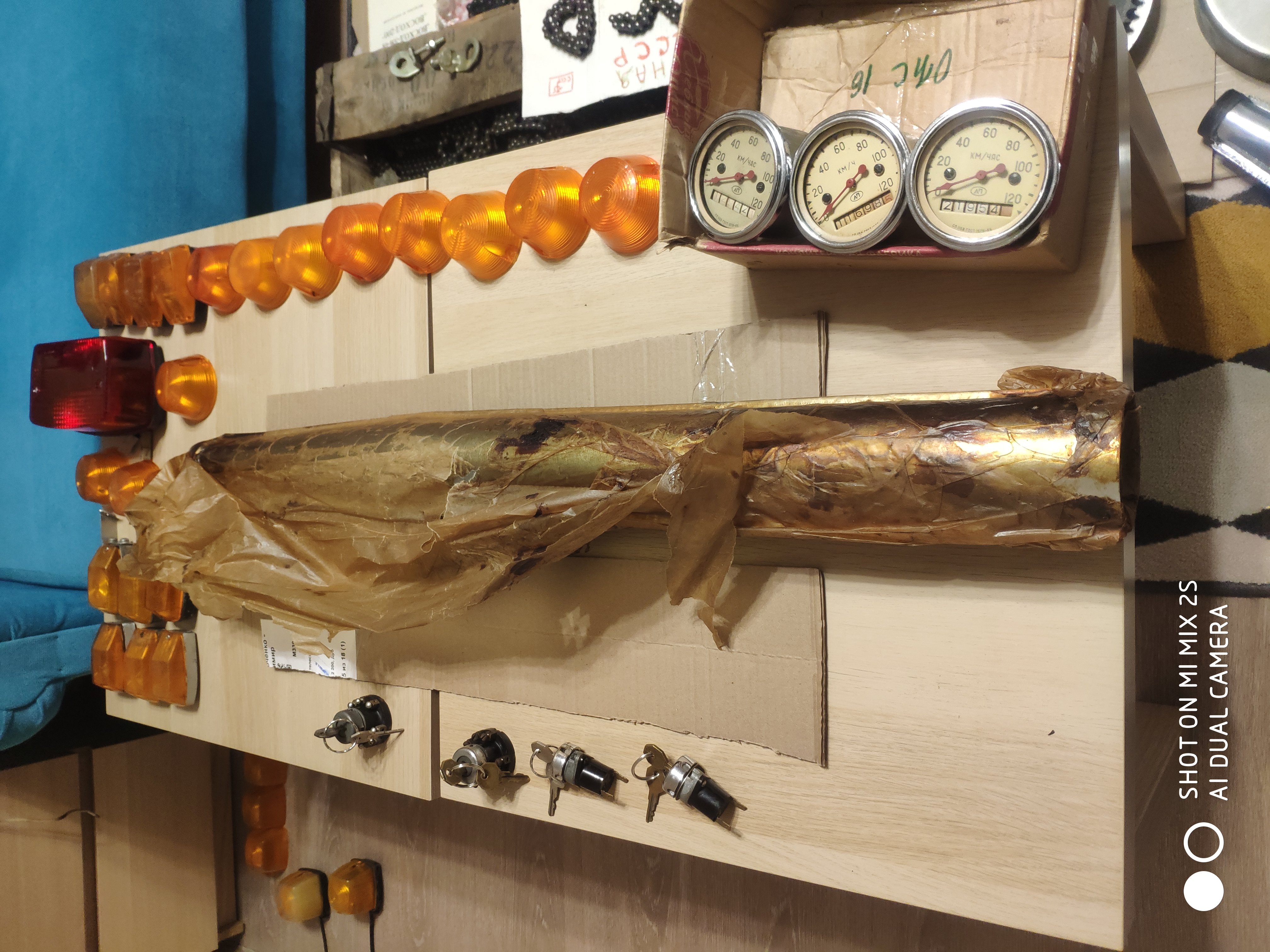 Новые выхлопные трубы для Восход 3м ( правая) смотреть онлайн