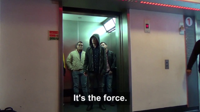 Джедай мешает отправке лифта - люди в шоке смотреть онлайн