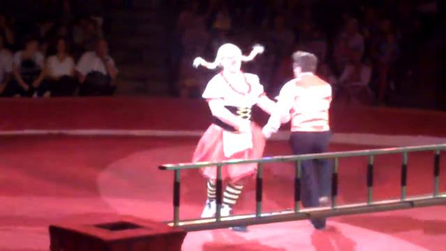 Национальный цирк Украины в Киеве.Клоуны смотреть онлайн