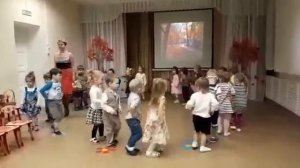 «Побежали по дорожке» / малыши/ Евтодьевой Аллы