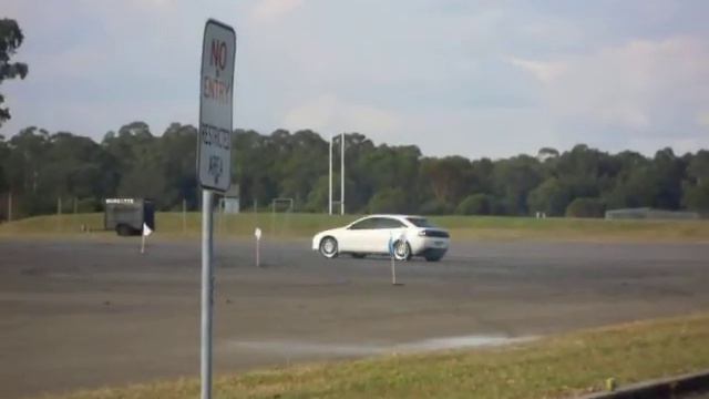 Mazda BA Astina 323F at Motorkhana смотреть онлайн