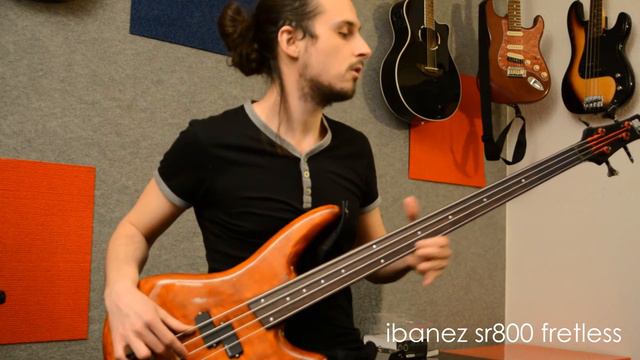 Kollektív Fülhegyező 14. - Marsbéli tájak (What a fretless bass is w/ Ibanez SR800) w subs