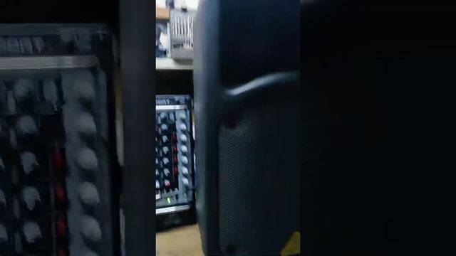 Behringer EPS500MP3 PROBLEM смотреть онлайн