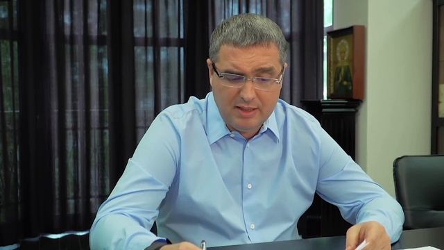 Наши люди ждут добра, но в нашей стране, добра можно добиться только кулаками. смотреть онлайн