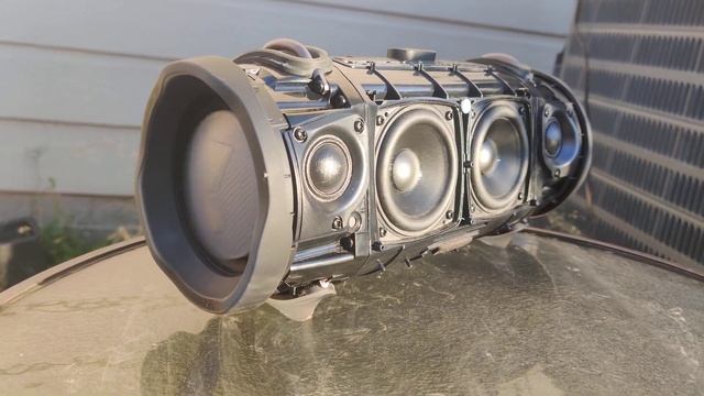 JBL Xtreme 2 v2.7.0 Warping Bass Test(No LFM )/BVD LOVE CMN смотреть онлайн