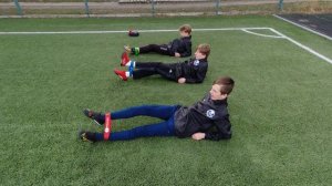 Упражнения с резинкой для футболистов/ Übung mit Fitness-Gummiband