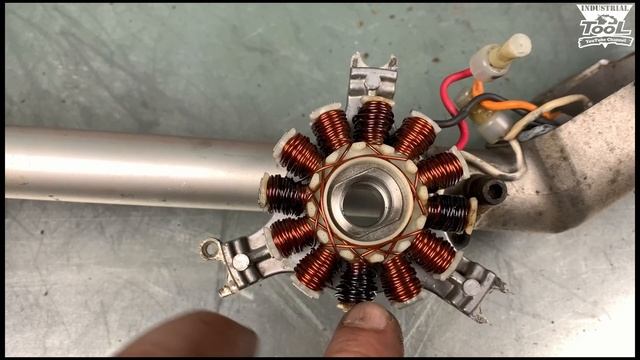 Makita DUR365 отработал весь срок службы без поломок, пора сделать профилактику. смотреть онлайн