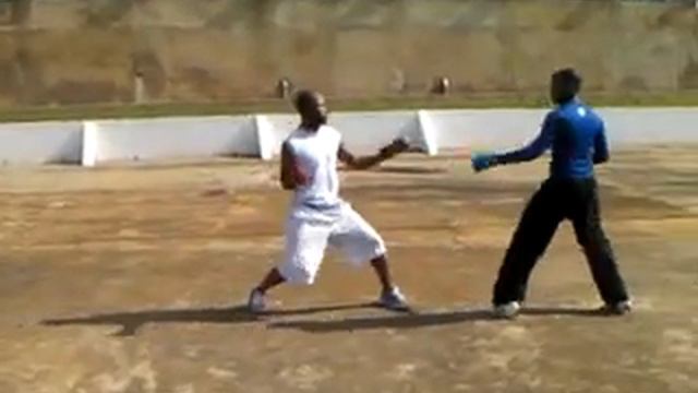 Samuel vs Muniru 25_04_11.flv смотреть онлайн