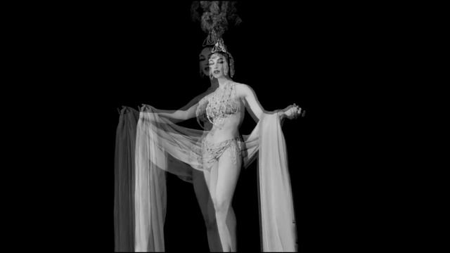 Julie Newmar - Statuesque