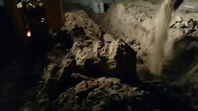 Кирпичный дом, (кладка) смотреть онлайн
