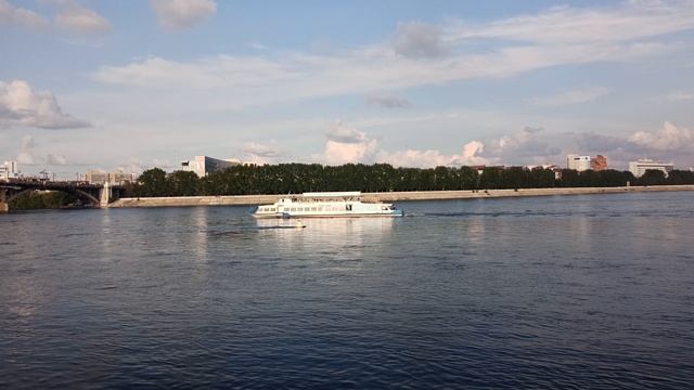 Москва идёт по Ангаре смотреть онлайн