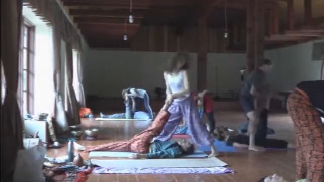 5 Мастер Йоги Наталья Маевская, семинар на Алтае Royal Yoga Natalia 29.06.2013 смотреть онлайн