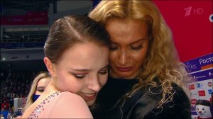 Анна Щербакова в третий раз подряд выиграла чемпионат России по фигурному катанию