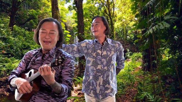 Aloha 'Oe (Ukulele & Voice) - Laurance Tan смотреть онлайн