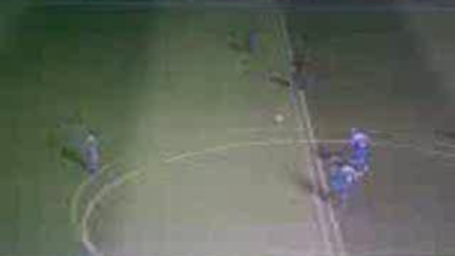 Роналдиньо обводит всё депортиво.. . смотреть онлайн