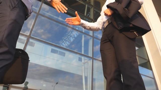 История появления краудфандинга/ТОП 3 ПРОЕКТА ПО ФИНАНСОВЫМ СБОРАМ ЗА ВСЮ ИСТОРИЮ КРАУДФАНДИНГА!!! смотреть онлайн