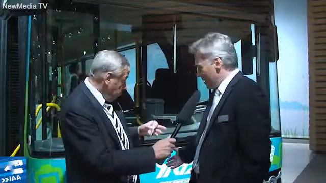 [IAA 2010] Video-Interview mit Karl-Heinz Traa, Geschäftsführer Volvo Busse Deutschland GmbH смотреть онлайн