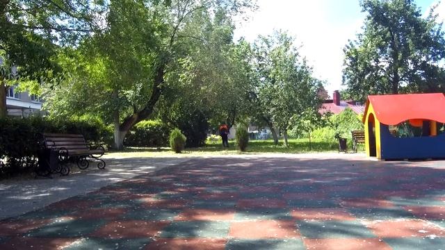 Как правильно косить траву триммером смотреть онлайн