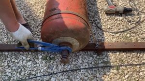 Как открутить вентиль у газового баллона своими руками, легко и просто.