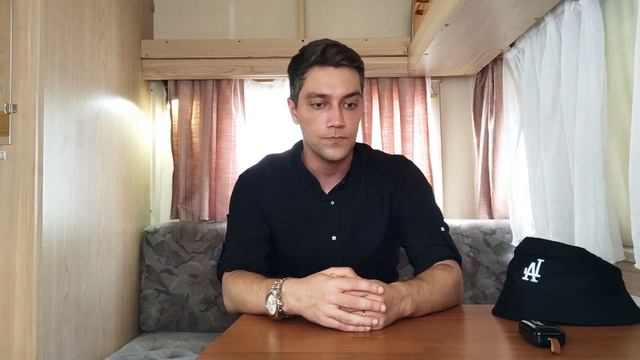 Елисеев Артем , Видеовизитка,+7 968 808 1997 агент Светлана Владек смотреть онлайн