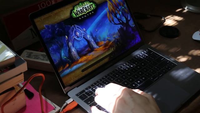 Macbook pro 2016-17. WOW running on external Hard drive ! VIDEO GAMES! смотреть онлайн