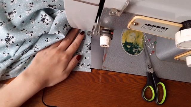 Как сшить юбку миди на молнии с разрезом спереди из 1 метра ткани смотреть онлайн