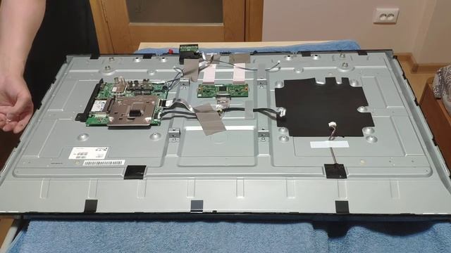 Ремонт LG. Пошаговая разборка сведодиодной подсветки телевизора LG. смотреть онлайн