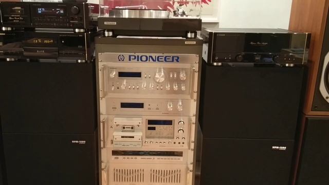 PIONEER DV-09 ELITE "THE BEAST" DVD PLAYER. For sale-listed e-bay Germany.Sold out/19/06. смотреть онлайн