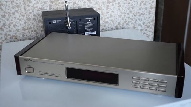 00039 DENON tuner TU-490RG снято на Sony Alpha A3500 Kit смотреть онлайн