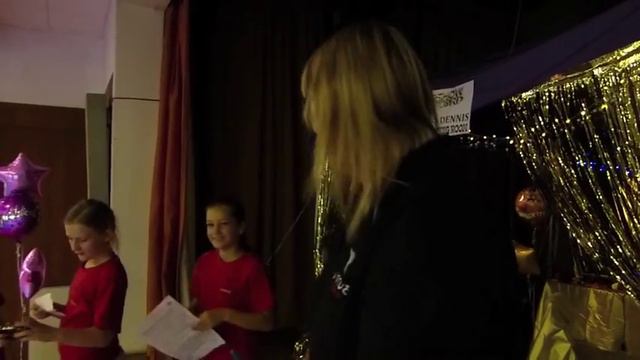 Lisa's Guinness World Record Dressing Room смотреть онлайн