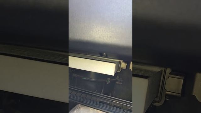 Замена салонного фильтра КИА РИО 4 и КИА РИО  X-line