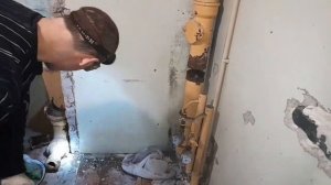 #канализация Стояк канализации,лопнул раструб.