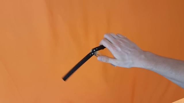 Balisong Tutorial - (Flying Saucer) - Intermediate #17.1 смотреть онлайн