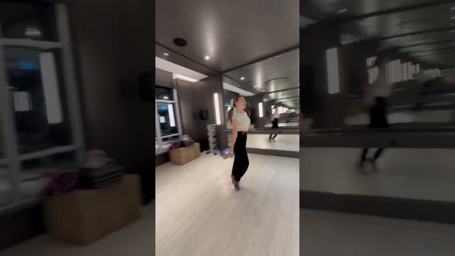 Kira’s dance - Nov 2023 смотреть онлайн