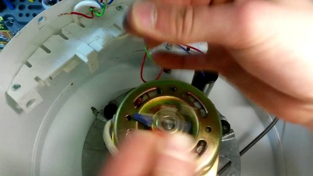 ЦЕНТРИФУГА. Центрифуга для отжима белья. смотреть онлайн