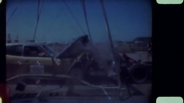 Crash Test1975 Plymouth Fury Crash Test смотреть онлайн