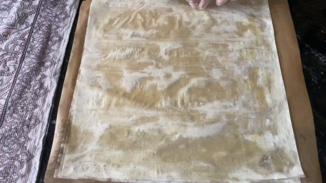 Штрудель с вишней и миндальными орехами. Тесто фило! Рецепт быстрого приготовления. смотреть онлайн