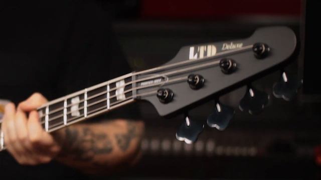 ESP Guitars: LTD Deluxe Phoenix-1004 demo by Jamie Ryan смотреть онлайн