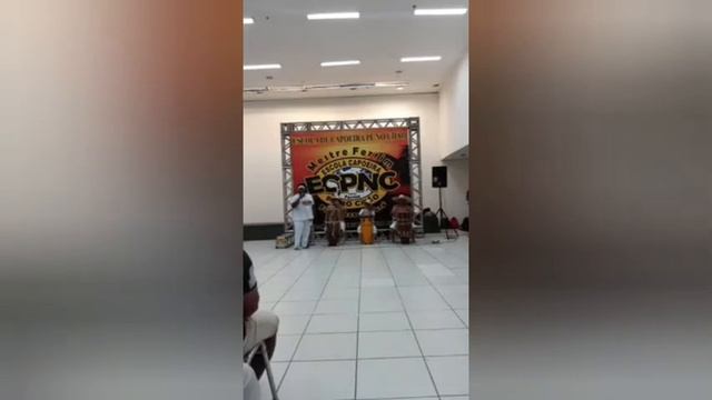 III VEM JOGAR CAPOEIRA ECPNC APRESENTAÇÃO DE MACULELE E PUXADA DE REDE 2022 смотреть онлайн