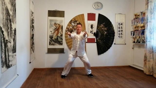 Цигун "Даоинь Яншен Гун" комплекс: "Ши Эр Фа" смотреть онлайн