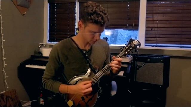 Mandolin Mondays Featuring Nate Burie /// "Fisher's Hornpipe" смотреть онлайн