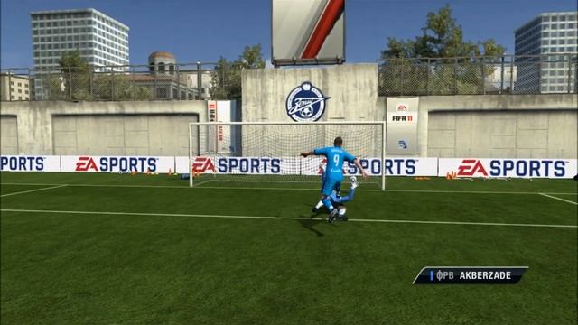 Tutorial (Обучение) финтам на клавиатуре FIFA 11 смотреть онлайн