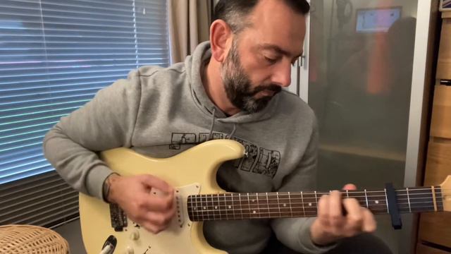Squier Bullet Strat tribute to City & Colour ‘Coming Home’ (6 months learning guitar) смотреть онлайн