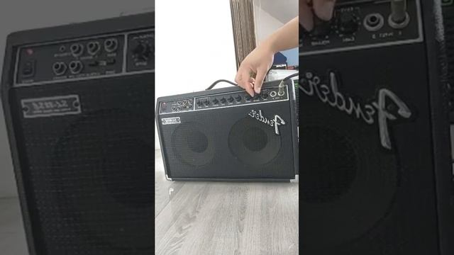 Fender SL22sc Guitar amplifier смотреть онлайн