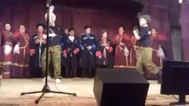 Ансамбль Станичники и ВСПК "Есаулец" Светлоград Петровский район смотреть онлайн