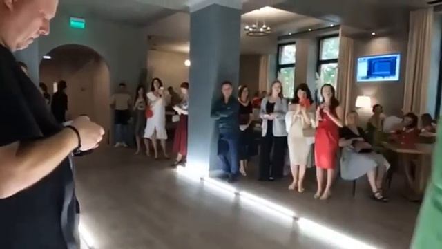 Дефиле в ретро смотреть онлайн