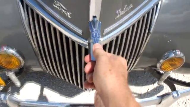 1939 Ford Deluxe Coupe For Sale