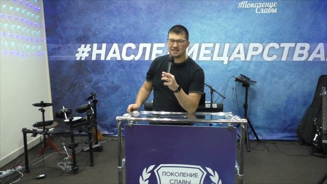 ПАСТОР СЕРГЕЙ КОТУГИН «ПРЕОБРАЖЁННОЕ ЦАРСТВО» - Воскресное Служение 03/10/21 смотреть онлайн