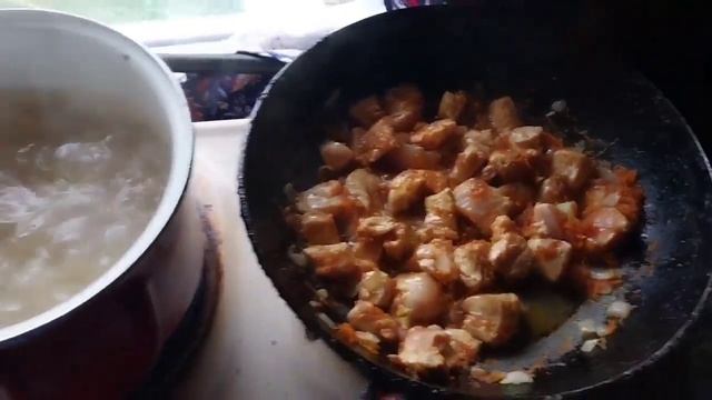 рецепт макароны с курицей в кисло сладком соусе ? смотреть онлайн