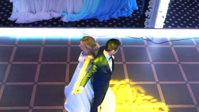 Первый танец Ирины и Максима смотреть онлайн